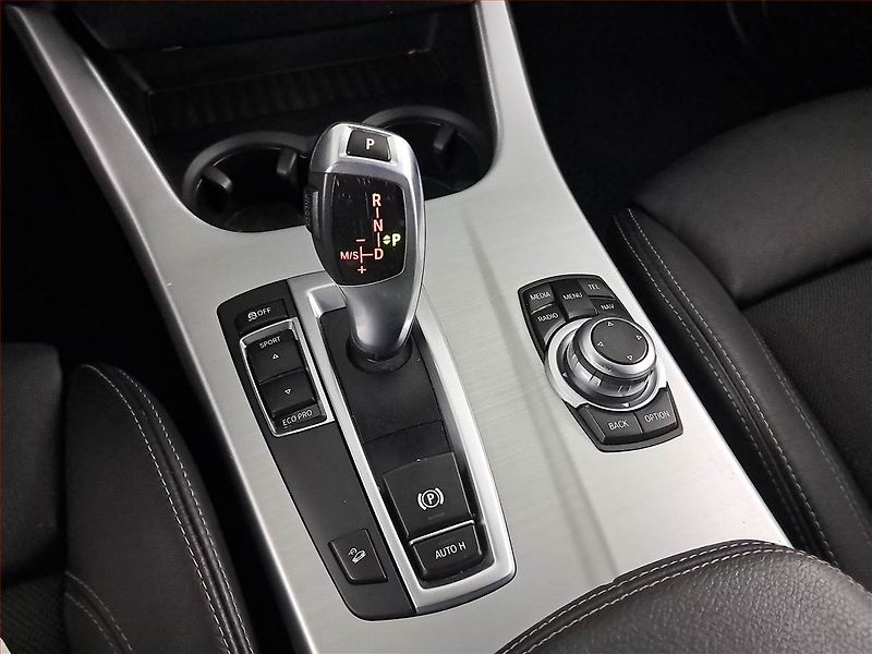 BMW X3 (2013) M Sport xDrive20d, 4X4 - fotka 13 z 19