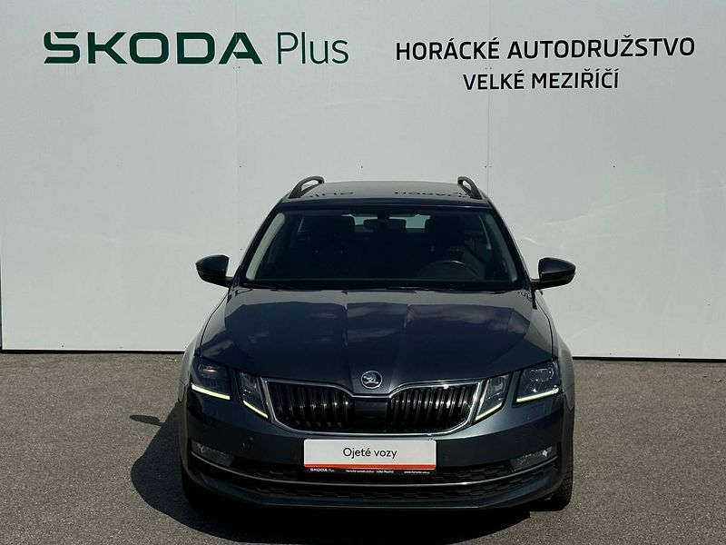 Škoda Octavia combi Style Plus 2,0 TDI 110 k - fotka 4 z 25
