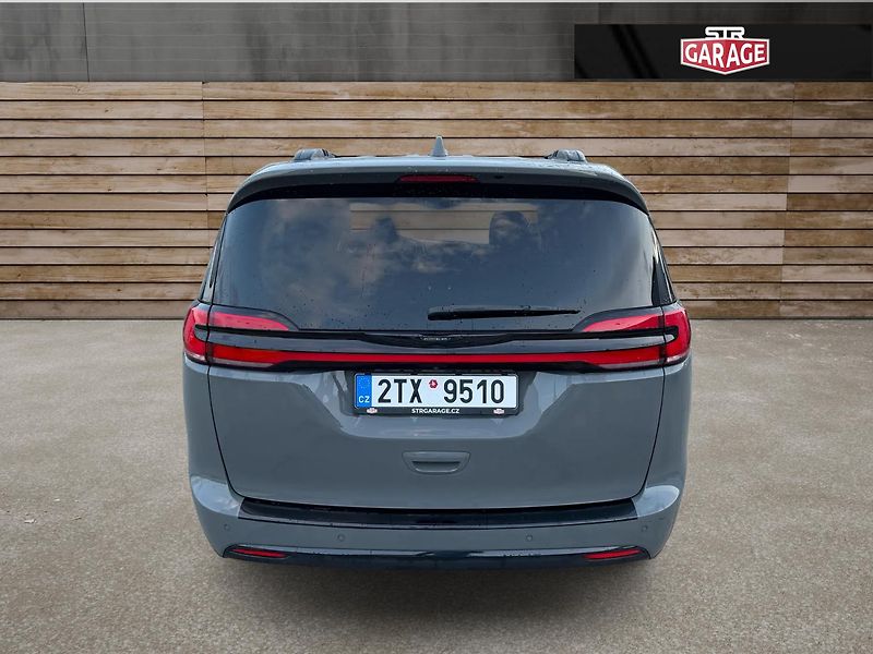 Chrysler Pacifica (2022) +DPH+PENTASTAR+NIGHT EDITION+ - fotka 3 z 18