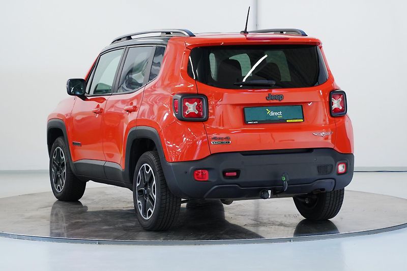 Jeep Renegade - fotka 7 z 27