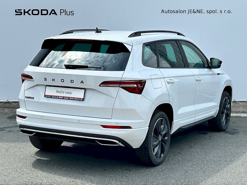 Škoda Karoq (2025) Sportline 2.0 TDI 110 kW DSG - fotka 2 z 35