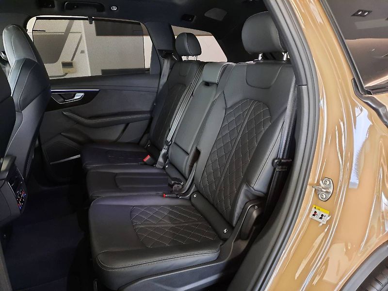 Audi Q7 (2024) 50 TDI quattro (210kW/285k) Ti - fotka 9 z 29