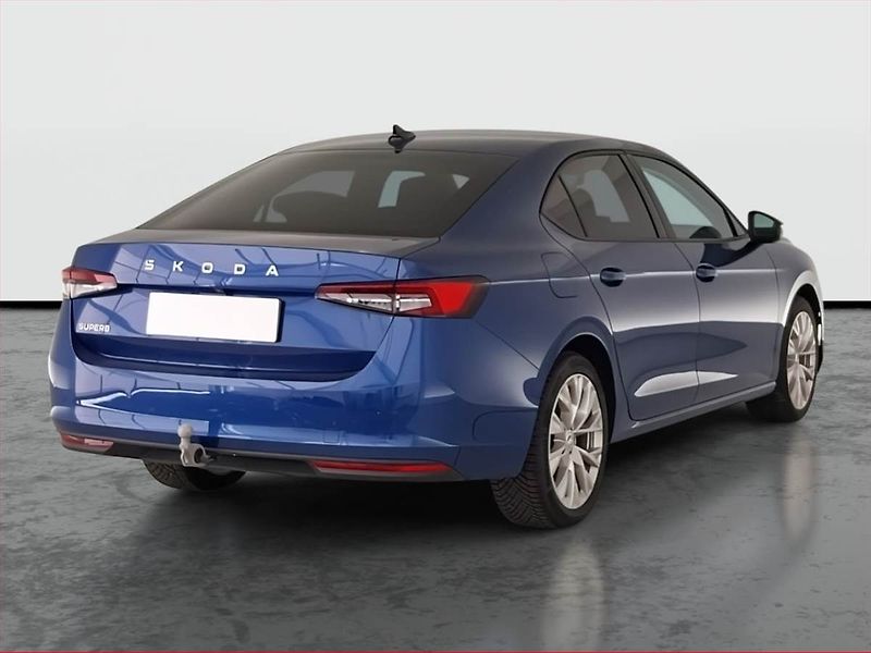 Škoda Superb (2024) Selection 2.0 TDI - fotka 5 z 32