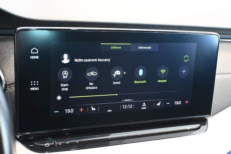 Škoda Octavia (2021) 2.0 FIRST EDITION LED Tažné Ma - fotka 14 z 33