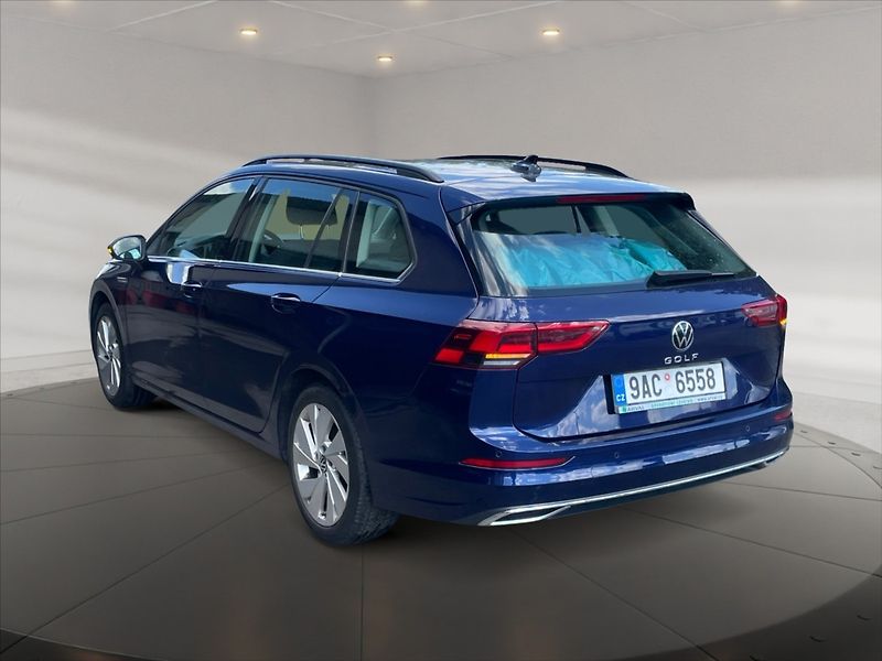 Volkswagen Golf 2,0 TDI 110 Style 5d - fotka 4 z 11