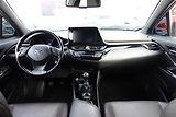 Toyota C-HR 1.2 Turbo 6M/T Executive Comfo - náhled 16