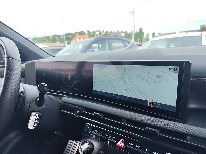 Hyundai Tucson 1.6 T-GDI/158kW HEV N-Line 6AT - fotka 20 z 38