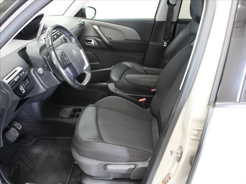 Citroën C4 SpaceTourer 2,0 HDI 120kW AT Tažné 1.maj. - fotka 6 z 16