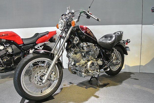 Yamaha XV1100 z roku 1996., zdroj: Wikimedia Commons,  Rainmaker47, CC BY-SA 4.0