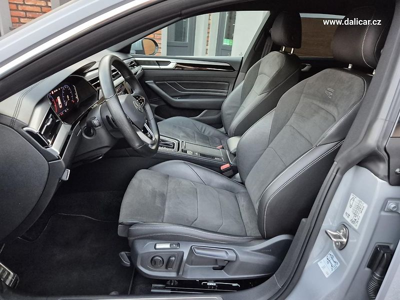 Volkswagen Arteon (2023) 2.0TSi 140KW 22.997km R-Line - fotka 37 z 56