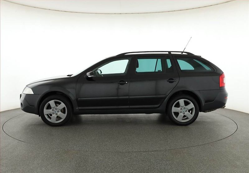 Škoda Octavia (2007) Scout 2.0, 4X4, Tempomat - fotka 3 z 16