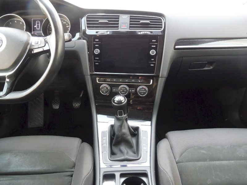 Volkswagen Golf (2018) Highline 1,4 TSI CNG 81kW - fotka 11 z 23
