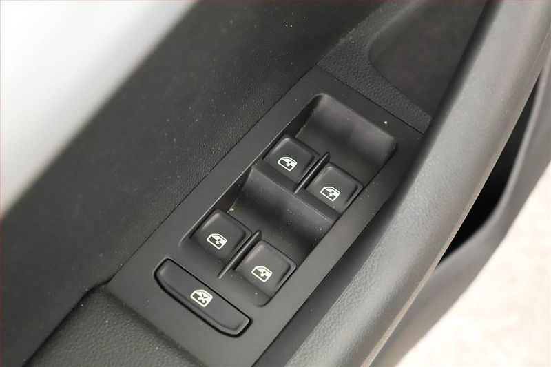 Škoda Octavia (2018) 1.4 TSI, ČR,1.maj, Tempomat - fotka 11 z 14