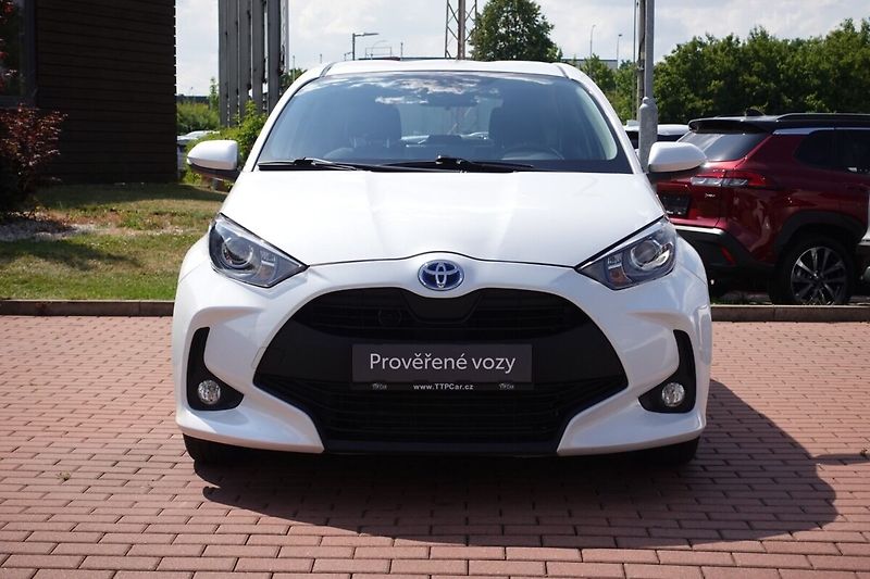 Toyota Yaris 1,5 HEV Comfort - fotka 2 z 26