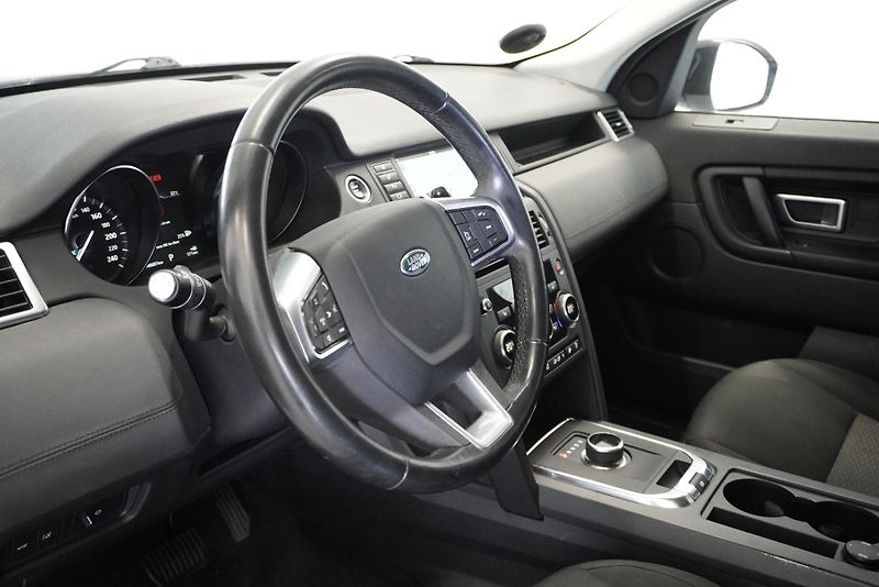Land Rover Discovery Sport 2.0D 110kW,TAŽNÉ,140 000KM! - fotka 13 z 26