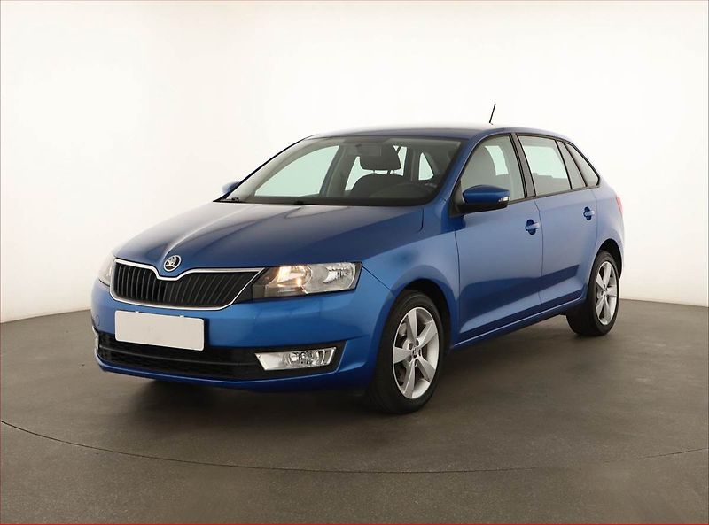 Škoda Rapid (2016) Spaceback 1.2 TSI - fotka 2 z 13
