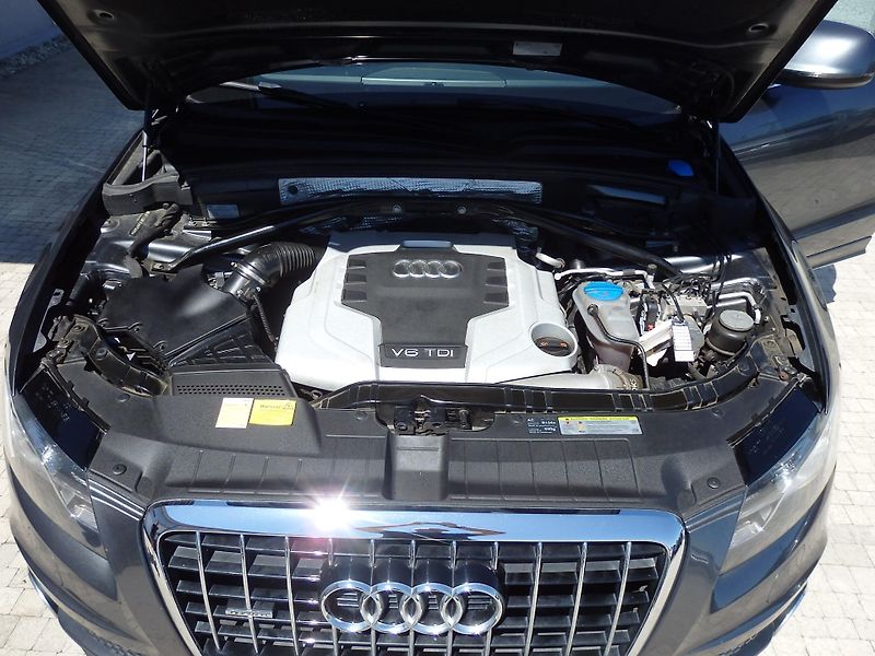 Audi Q5 3.0 TDI 176 kW S LINE - fotka 22 z 29