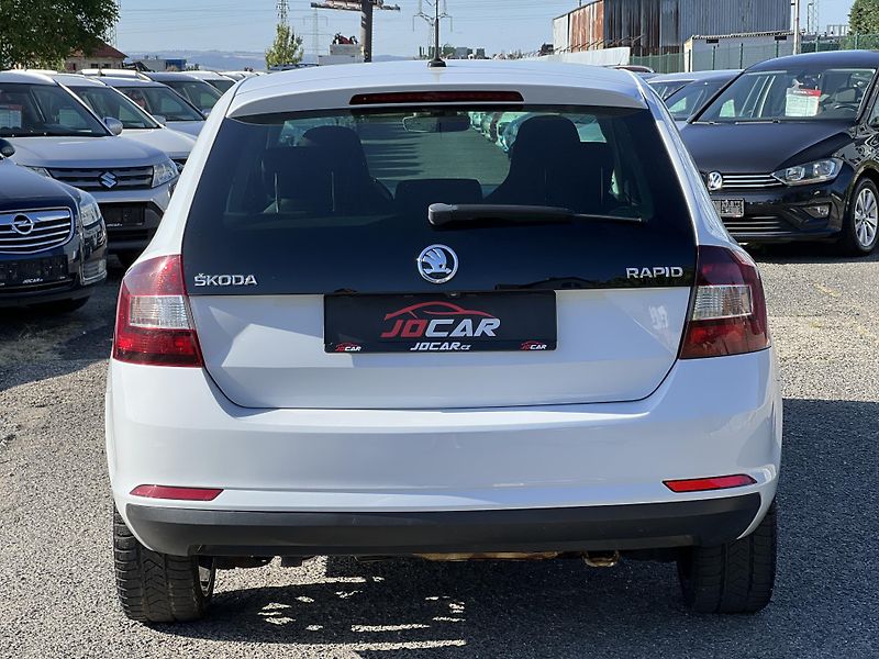 Škoda Rapid Spaceback 1.0TSi 81kw KAMERA - fotka 6 z 44