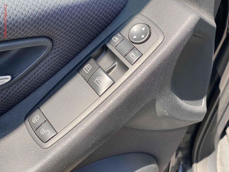 Mercedes-Benz Třídy B (2011) 1.5i B160, Výhřev sed, +kola - fotka 11 z 16