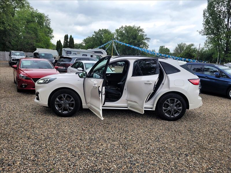 Ford Kuga 1,5 Již není k dispozici - fotka 17 z 50