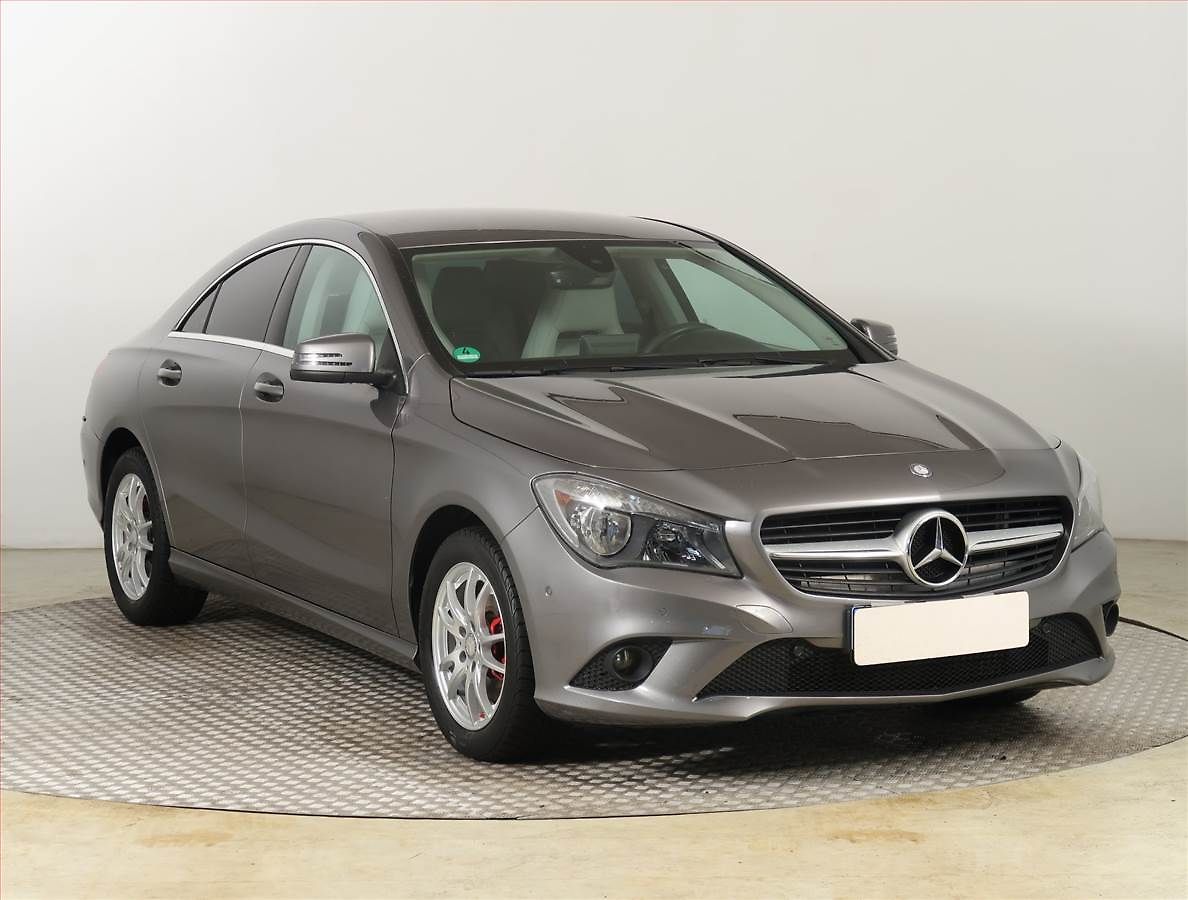 Mercedes-Benz CLA 180, Automat, Serv.kniha, Kůže