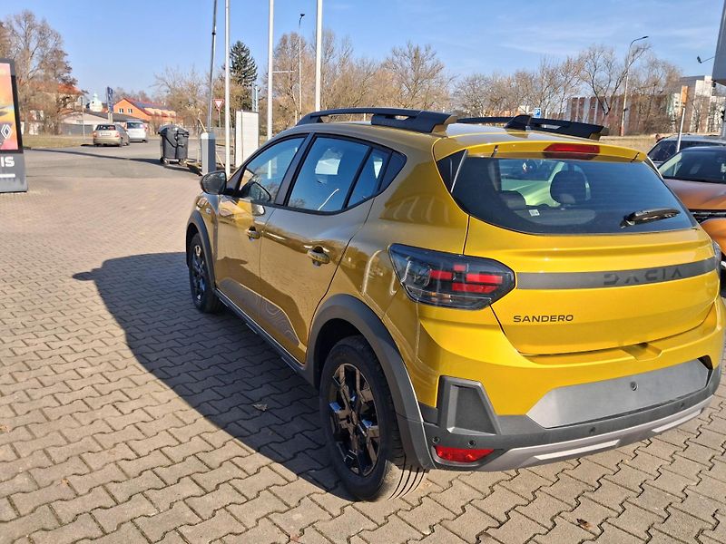 Dacia Sandero (2026) Stepway Extreme Eco-G 120 auto - fotka 5 z 26