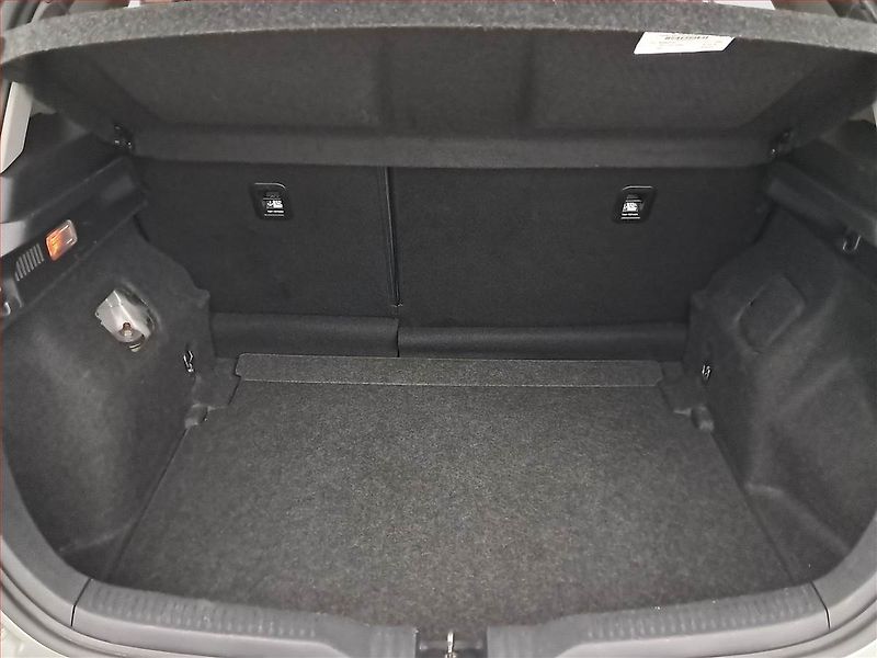 Toyota Auris (2015) 1.2 Ti, Serv.kniha, Tempomat - fotka 14 z 18