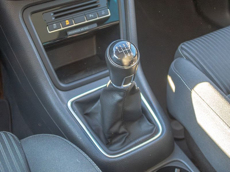 Seat Alhambra (2012) 2.0TDI 103KW 7sed–ROZVODY/PANO - fotka 27 z 59