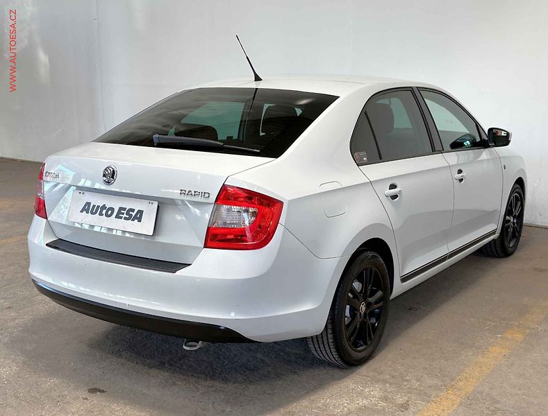 Škoda Rapid (2015) 1.2TSI, ČR, AC - fotka 4 z 13