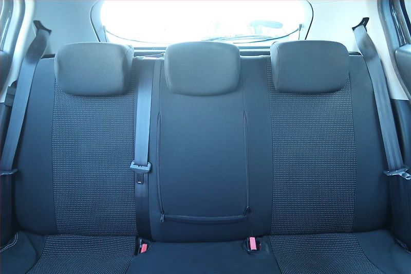 Renault Mégane (2012) 1.6 16V, Serv.kniha, Tempomat - fotka 10 z 19