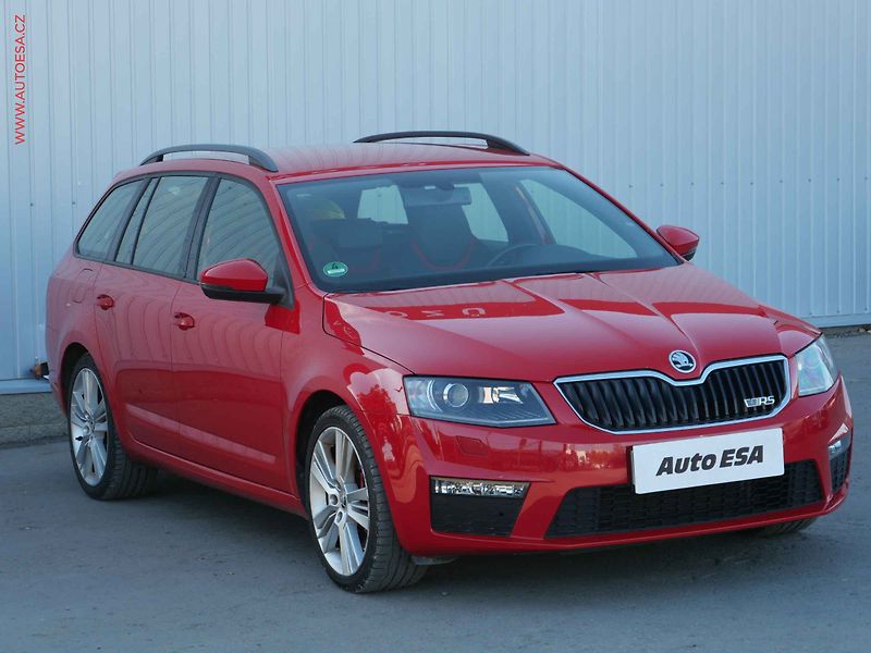 Škoda Octavia (2014) 2.0 TSi, RS, DSG, +pneu, TZ - fotografie inzerátu
