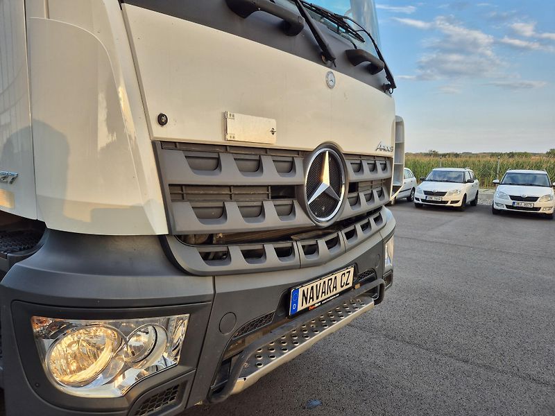 Mercedes-Benz Axor 1827 AROCS 4x4 KONTEJNEROVKA - fotka 4 z 32