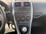 Toyota Auris (2012) 1,4 D-4D 6man - náhled 17