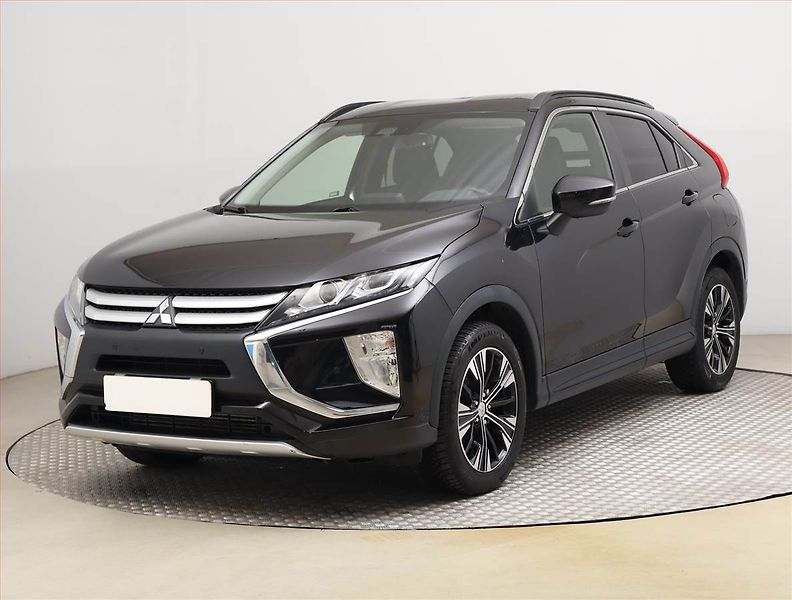 Mitsubishi Eclipse Cross (2019) 1.5 T-MIVEC, Serv.kniha - fotka 2 z 21