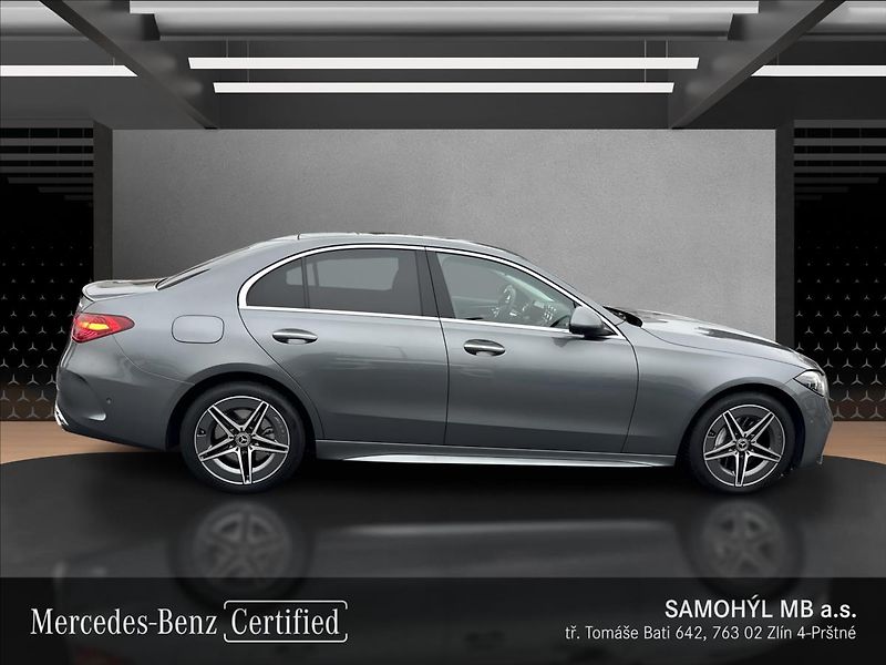 Mercedes-Benz Třídy C C 300de 4MATIC AMG linie - fotka 6 z 11