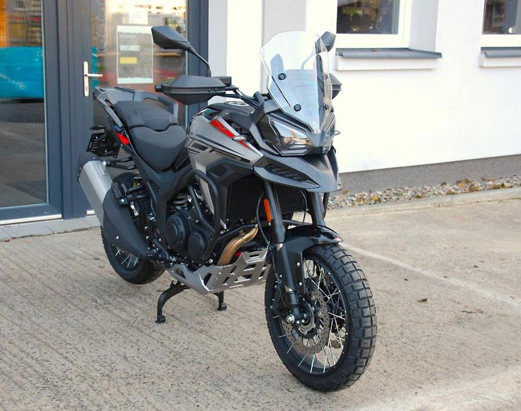 Morbidelli (2026) T10002VX BLACK - fotka 9 z 25