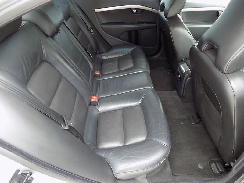 Volvo S80 (2008) 2.4d/Bi-xenon/NAVI/Kůže/ - fotka 17 z 33