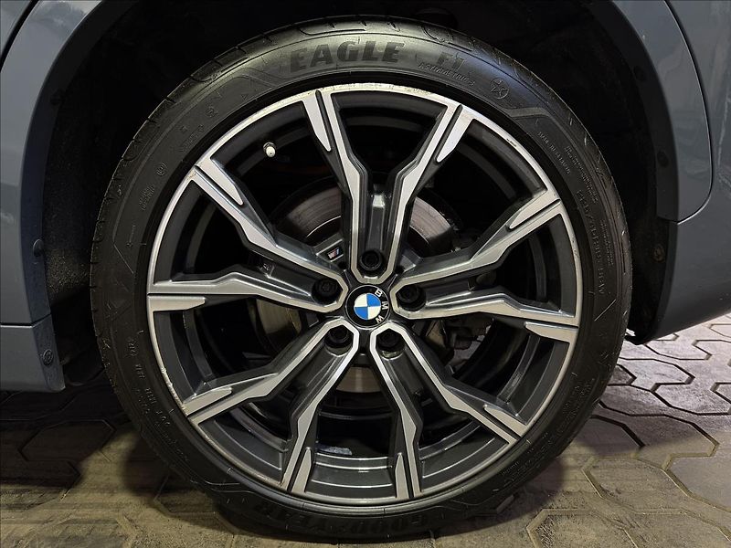 BMW X1 XDRIVE 25E M SPORT PANO 2XALU - fotka 46 z 48