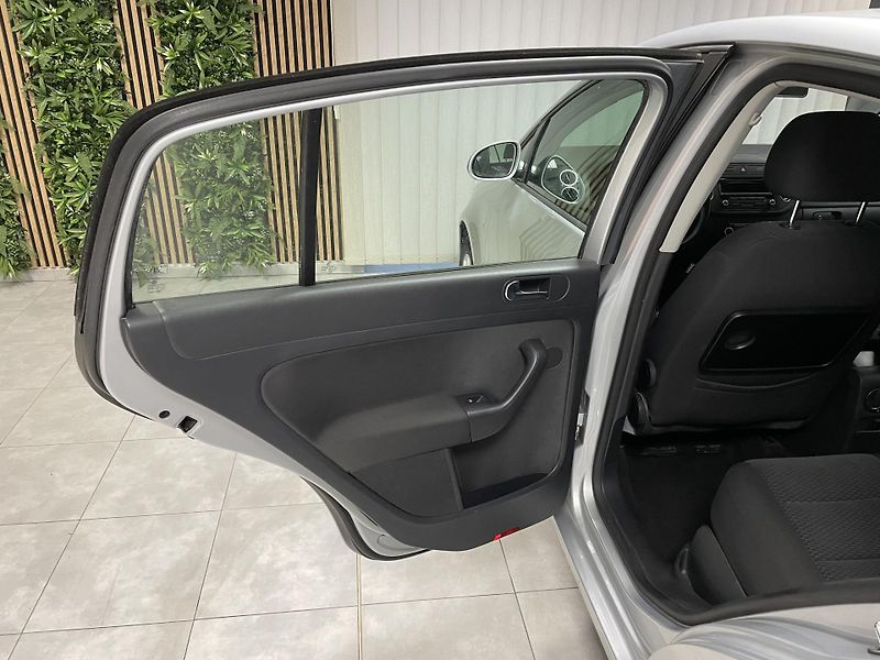Volkswagen Golf Plus 1.2 TSi  ČR DIGIAC  - fotka 13 z 21