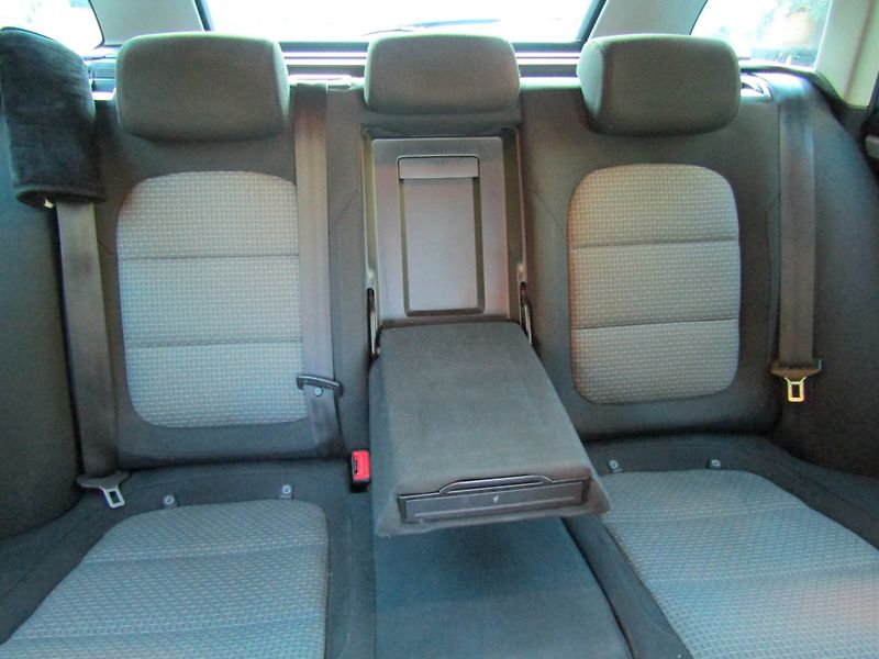 Škoda Superb (2011) 2.0 TDI 103kW  BEZ KOROZE - fotka 29 z 41