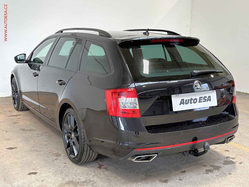 Škoda Octavia (2016) 2.0 TDí, RS Challange, DSG - fotka 6 z 16