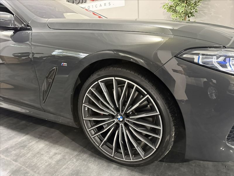 BMW Řada 8 3,0   840 XD 250kW M-PAK LASER - fotka 46 z 47