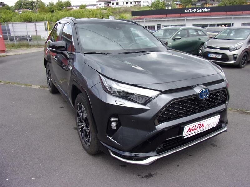 Toyota RAV4 2,5 PHEV 4WD Executive odp.DPH - fotka 1 z 33