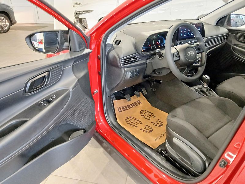 Hyundai Bayon (2026) 1,0 T-GDI MT COMFORT MR27 - fotka 9 z 16