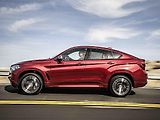 BMW X6.