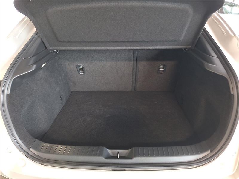 Mazda CX-30 2.5 G 140k 6AT FWD NAGISA - fotka 10 z 13