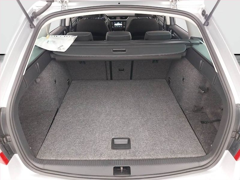 Škoda Octavia (2016) Joy 2.0 TDI, 4X4, Serv.kniha - fotka 14 z 26