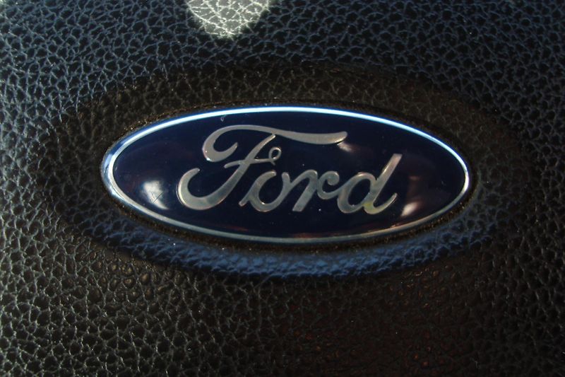 Ford Transit (2010) 300L, 2.2 TDCi - fotka 49 z 51