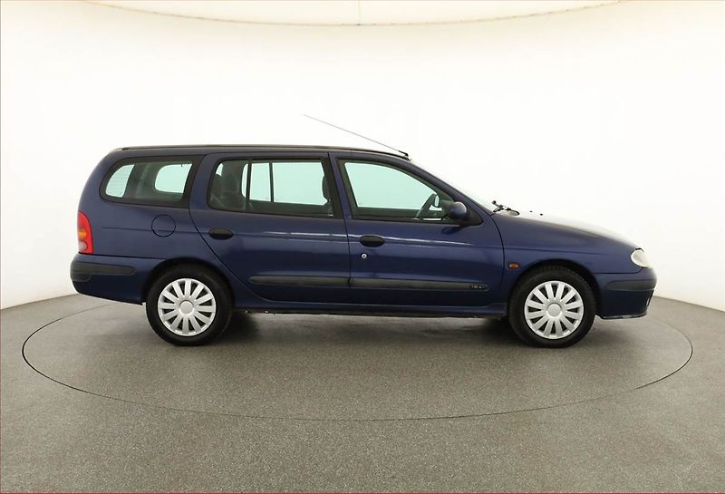 Renault Mégane (2003) 1.6 16V , Klima, jezdí výborně - fotka 6 z 14