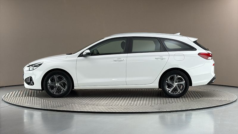 Hyundai i30 1.0 T-GDI Comfort Kombi - fotka 4 z 22